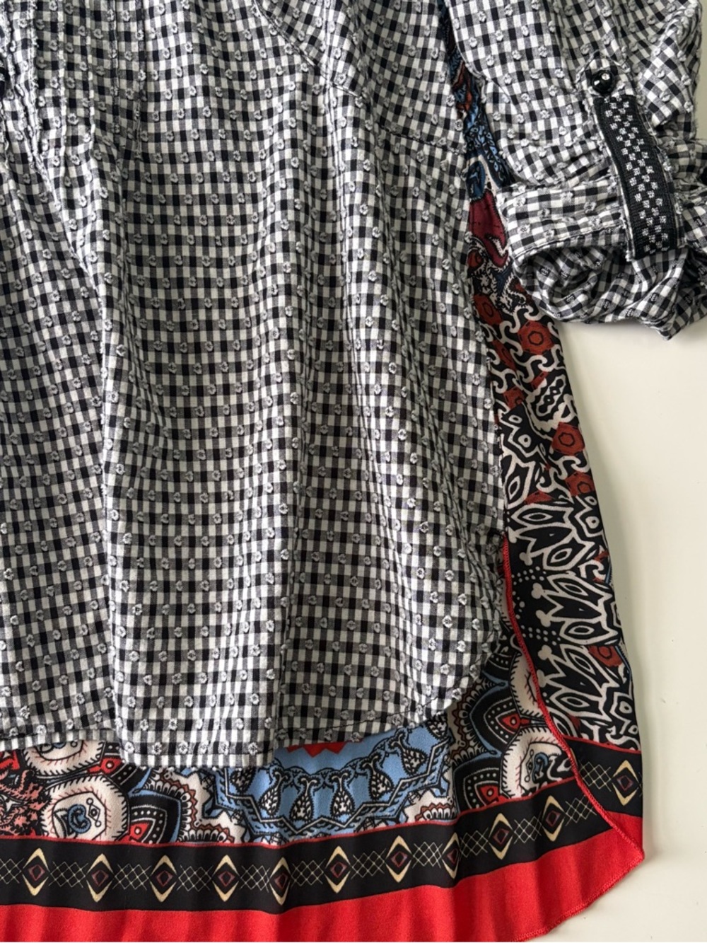 John Mark Mixed Print Black and White Top Size Large - Picture 7 of 9